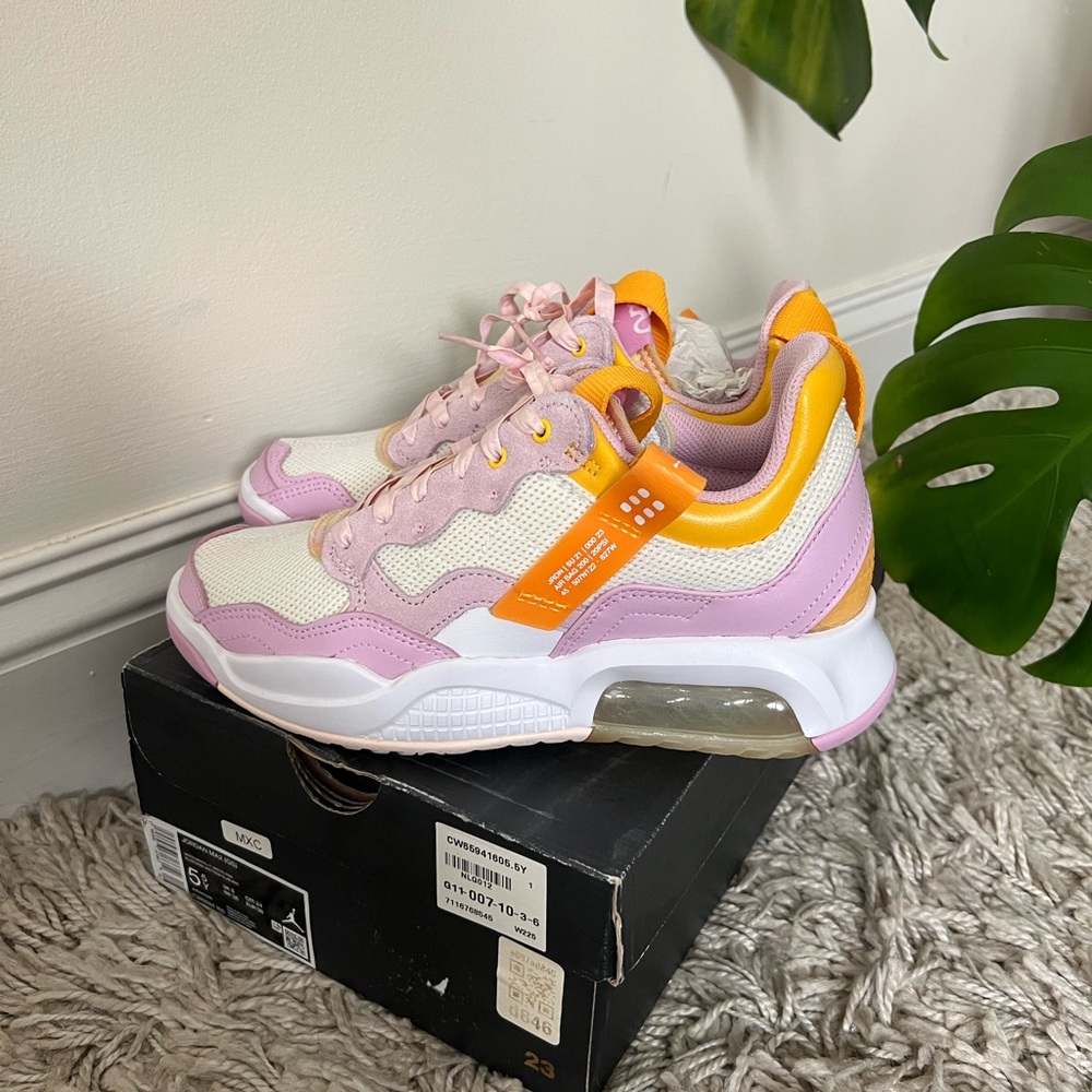 Jordan MA2 Sneakers in Pink, Orange, and Cream. Kids 5Y / Women’s 7.5 / EU 38